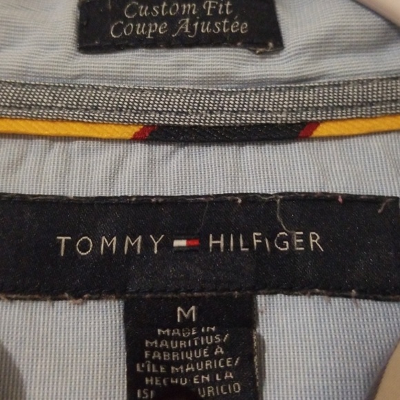 Tommy Hilfiger Buttom Down Shirt - Picture 2 of 4